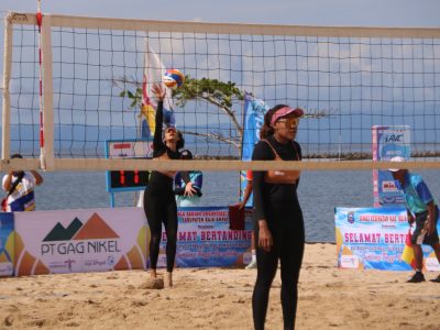 Match 24 - Women - Centre Court - 09:00 - Josephine/Nur Atika (INA) vs Sakura/Sawame (JPN)