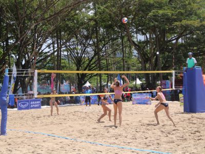 Match 20 - Women - Court 1 - 10:40 - Ren/Non (JPN) vs Karimova /Ryukhova (KAZ)