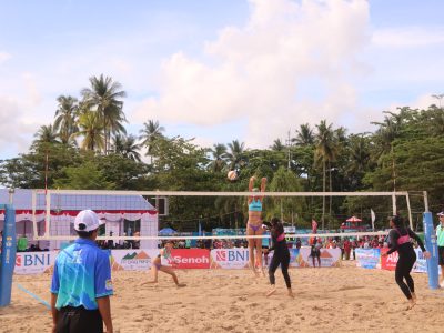 Match 5 - Women - Centre Court - 15:00 - Rayner/Fejes (AUS) vs Mido/Amel (INA)