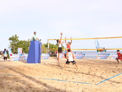 Match 26 - Men - Court 1 - 17:00 - LI Wei/DU Hongjun (CHN) vs Hasegawa/Dylan (JPN)