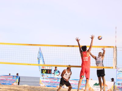Match 26 - Men - Court 1 - 17:00 - LI Wei/DU Hongjun (CHN) vs Hasegawa/Dylan (JPN)