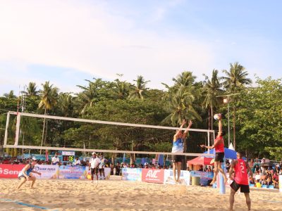 Match 27 - Men - Centre Court - 17:00 - T.Pithak/M.Wachirawit (THA) vs Tatsumi/Furuta (JPN)