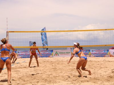 Match 32 - Women - Court 2 - 12:30 - Karimova /Ryukhova (KAZ) vs Polley/MacDonald (NZL)