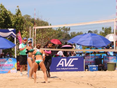 Match 28 - Women - Centre Court - 13:20 - Josephine/Nur Atika (INA) vs Ren/Non (JPN)