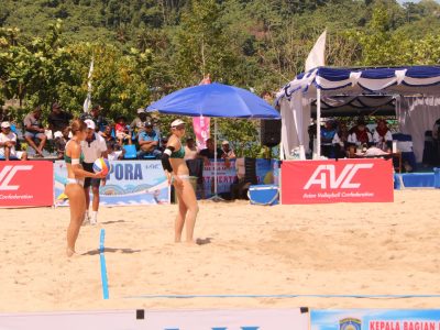 Match 28 - Women - Centre Court - 13:20 - Josephine/Nur Atika (INA) vs Ren/Non (JPN)