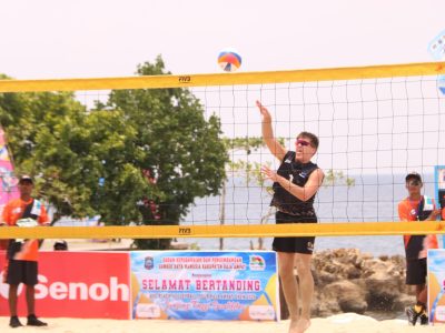Match 35 - Men - Court 1 - 11:30 - Hood/Hodges (AUS) vs Smith/Tyler (NZL)