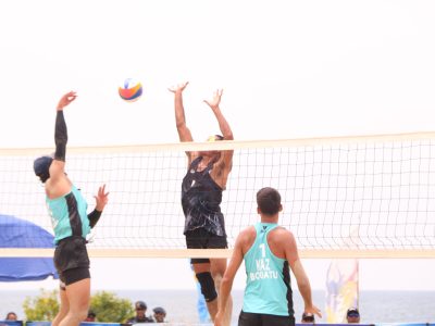 Match 36 - Men - Centre Court - 11:30 - Bogatu/Gurin (KAZ) vs K. Dunwinit/N. Banlue (THA)