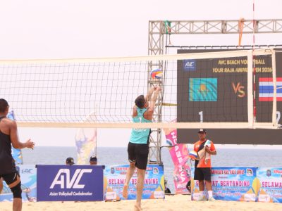 Match 36 - Men - Centre Court - 11:30 - Bogatu/Gurin (KAZ) vs K. Dunwinit/N. Banlue (THA)