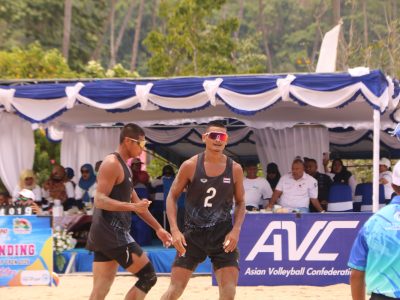 Match 36 - Men - Centre Court - 11:30 - Bogatu/Gurin (KAZ) vs K. Dunwinit/N. Banlue (THA)