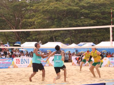 Match 37 - Men - Centre Court - 15:30 - Bintang/Sofyan (INA) vs Howat/Ryan (AUS)