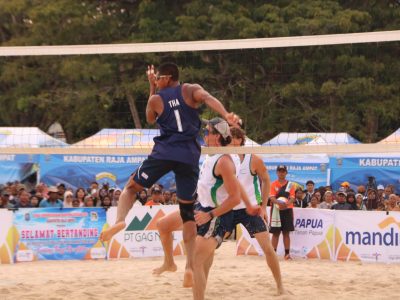 Match 38 - Men - Centre Court - 16:30 - Hood/Hodges (AUS) vs K. Dunwinit/N. Banlue (THA)