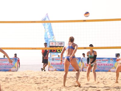 Match 39 - Women - Court 1 - 08:30 - Ren/Non (JPN) vs Polley/MacDonald (NZL)