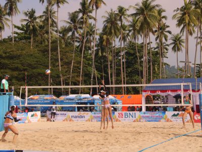 Match 40 - Women - Centre Court - 08:30 - Rayner/Fejes (AUS) vs Shiba/Reika (JPN)