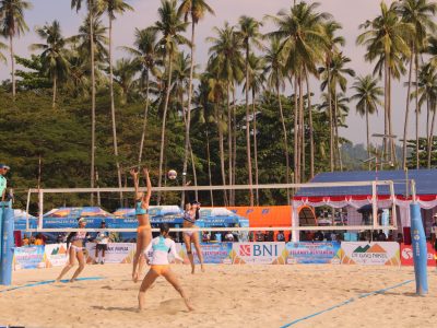 Match 40 - Women - Centre Court - 08:30 - Rayner/Fejes (AUS) vs Shiba/Reika (JPN)