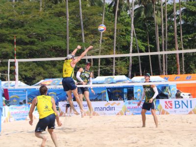 Match 40 - Men - Centre Court - 09:30 - Howat/Ryan (AUS) vs Hood/Hodges (AUS)