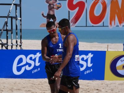 Match 17 - Men - Centre Court - 09:40 - K. Dunwinit/N. Banlue (THA) vs S. H. Kan/C. Wong (HKG)