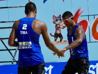 Match 17 - Men - Centre Court - 09:40 - K. Dunwinit/N. Banlue (THA) vs S. H. Kan/C. Wong (HKG)