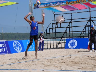 Match 17 - Men - Centre Court - 09:40 - K. Dunwinit/N. Banlue (THA) vs S. H. Kan/C. Wong (HKG)