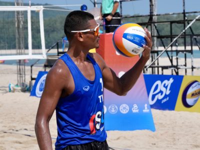 Match 17 - Men - Centre Court - 09:40 - K. Dunwinit/N. Banlue (THA) vs S. H. Kan/C. Wong (HKG)