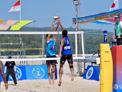 Match 17 - Men - Centre Court - 09:40 - K. Dunwinit/N. Banlue (THA) vs S. H. Kan/C. Wong (HKG)