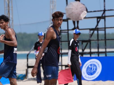 Match 29 - Men - Centre Court - 10:30 - T.Pithak/M.Wachirawit (THA) vs Imam/Fairuz (INA)