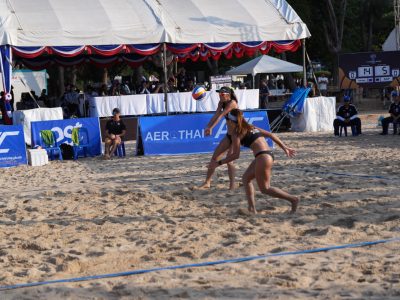Match 17 - Women - Centre Court - 17:00 - Naraphornrapat/Worapeerachayakorn (THA) vs Chong E.H.H./Tan Q. Y. (SIN)
