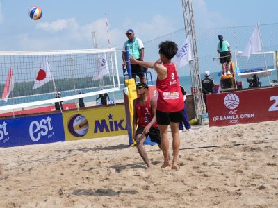 Match 16 - Men - Court 2 - 08:50 - ZHANG Tai/Ch. W. Zhou (CHN) vs Zikri/EDWIN (MAS)