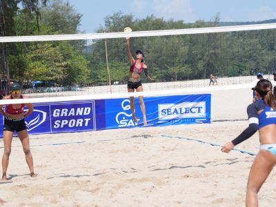 Match 35 - Women - Court 5 - 09:40 - Shiba/Reika (JPN) vs W.T. TO/W. M. To (HKG)