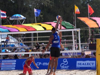 Match 45 - Men - Centre Court - 14:50 - T.Pithak/M.Wachirawit (THA) vs LI Wei/DU Hongjun (CHN)