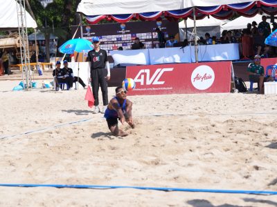 Match 45 - Men - Centre Court - 14:50 - T.Pithak/M.Wachirawit (THA) vs LI Wei/DU Hongjun (CHN)