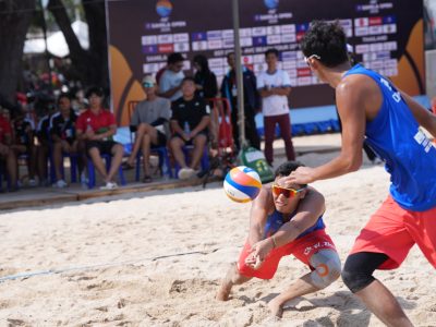 Match 50 - Men - Court 2 - 09:40 - Takahashi/Ikeda (JPN) vs ZHANG Tai/Ch. W. Zhou (CHN)