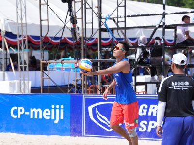 Match 50 - Men - Court 2 - 09:40 - Takahashi/Ikeda (JPN) vs ZHANG Tai/Ch. W. Zhou (CHN)