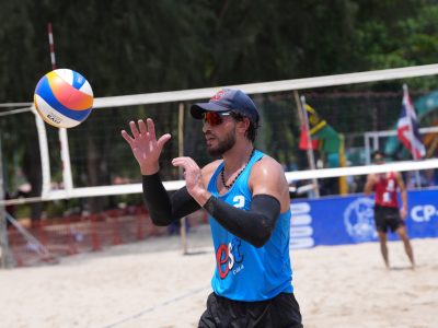 Match 55 - Men - Court 4 - 10:30 - Bogatu/Gurin (KAZ) vs S. H. Kan/C. Wong (HKG)