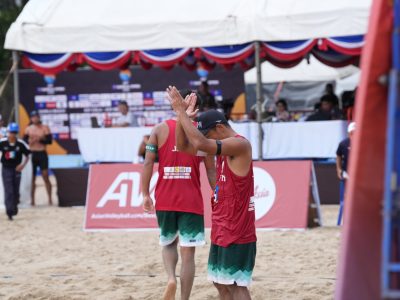 Match 57 - Men - Centre Court - 16:00 - K. Dunwinit/N. Banlue (THA) vs Takahashi/Ikeda (JPN)