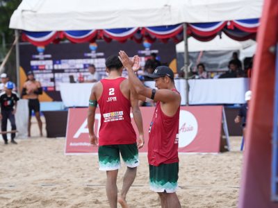 Match 57 - Men - Centre Court - 16:00 - K. Dunwinit/N. Banlue (THA) vs Takahashi/Ikeda (JPN)