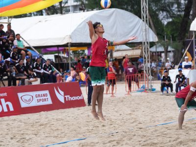 Match 57 - Men - Centre Court - 16:00 - K. Dunwinit/N. Banlue (THA) vs Takahashi/Ikeda (JPN)