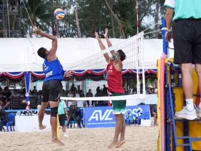 Match 57 - Men - Centre Court - 16:00 - K. Dunwinit/N. Banlue (THA) vs Takahashi/Ikeda (JPN)