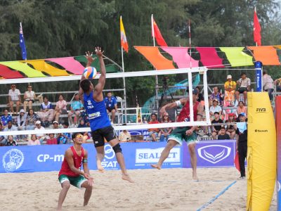 Match 57 - Men - Centre Court - 16:00 - K. Dunwinit/N. Banlue (THA) vs Takahashi/Ikeda (JPN)