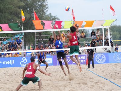 Match 57 - Men - Centre Court - 16:00 - K. Dunwinit/N. Banlue (THA) vs Takahashi/Ikeda (JPN)