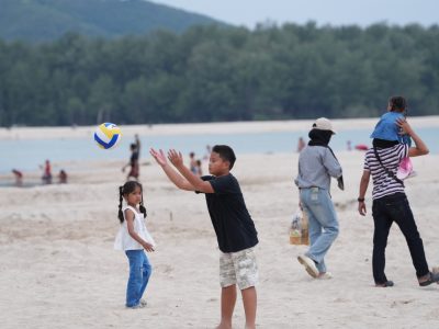 Match 60 - Men - Centre Court - 17:00 - Bogatu/Gurin (KAZ) vs Cherif/Ahmed (QAT)