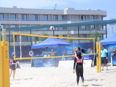 Match 15 - Women - Court 1 - 09:40 - Cadence/QARIESYA (MAS) vs KURBONOVA/Abduvaliyeva (UZB)