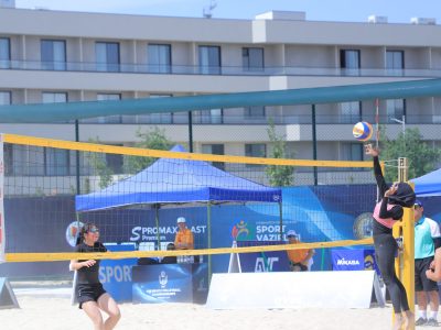 Match 15 - Women - Court 1 - 09:40 - Cadence/QARIESYA (MAS) vs KURBONOVA/Abduvaliyeva (UZB)