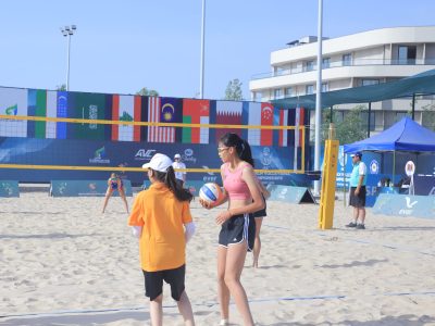 Match 21 - Women - Court 1 - 08:00 - Lara/Yasmin (LIB) vs CHE Linwei/FU Guirong (CHN)