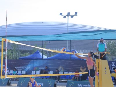 Match 21 - Women - Court 1 - 08:00 - Lara/Yasmin (LIB) vs CHE Linwei/FU Guirong (CHN)