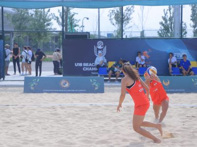Match 28 - Women - Court 1 - 08:50 - Katina/Sarah (LIB) vs QI S.Y./ZHUANG Ming (CHN)