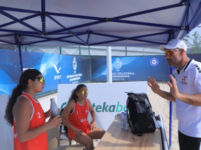 Match 28 - Women - Court 1 - 08:50 - Katina/Sarah (LIB) vs QI S.Y./ZHUANG Ming (CHN)