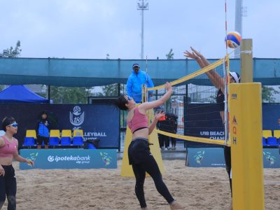 Match 37 - Women - Court 1 - 10:00 - Imai/Sano (JPN) vs QI S.Y./ZHUANG Ming (CHN)
