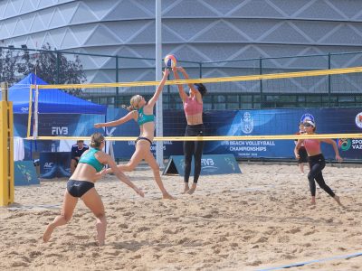 Match 40 - Women - Court 1 - 15:00 - QI S.Y./ZHUANG Ming (CHN) vs Gaborit/Grocott (AUS)