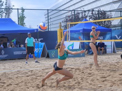 Match 40 - Women - Court 1 - 15:00 - QI S.Y./ZHUANG Ming (CHN) vs Gaborit/Grocott (AUS)